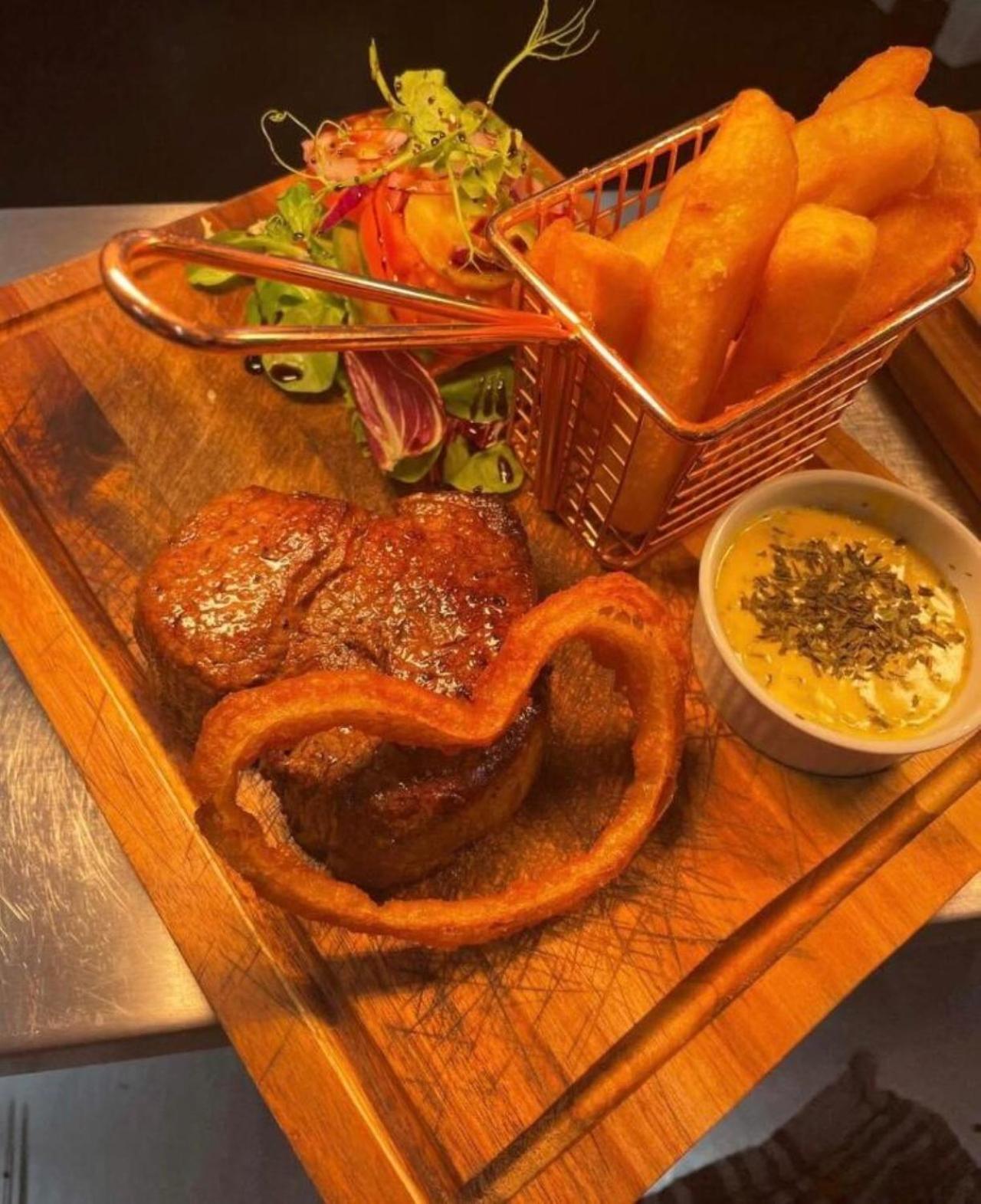 The Manor Inn Pub And Steakhouse, Fridaythorpe, Driffield York Luaran gambar
